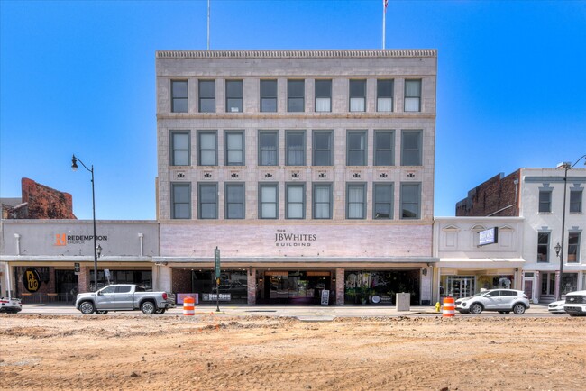 Photo - 936 Broad St