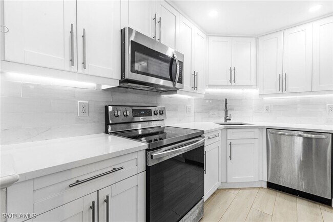 Photo - 5 Bluebill Ave Unidad 209