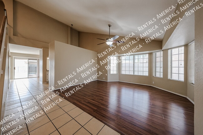 Photo - 6631 N 84th Dr