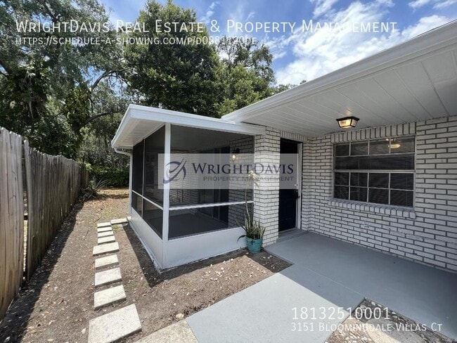 Building Photo - 3151 Bloomingdale Villas Ct