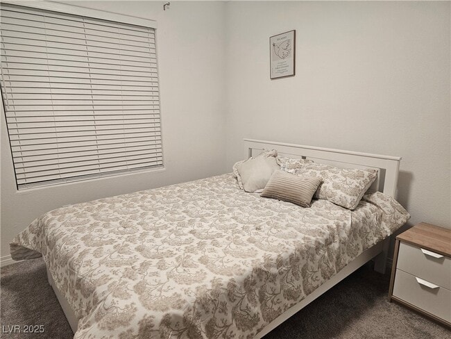 Photo - 8033 Adelaide Hls St