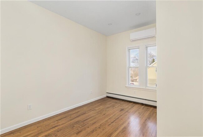 Photo - 155 Washington Ave Unit 2