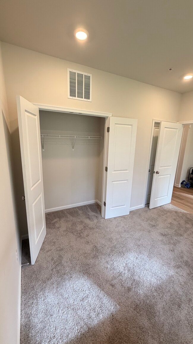 Building Photo - 9626 Killenney Pl