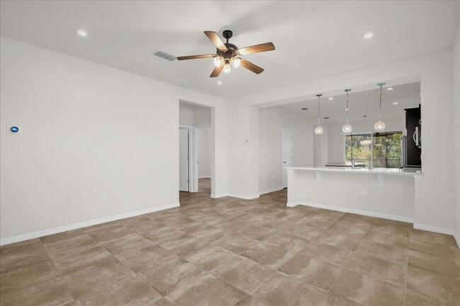 2444 Varenna Loop