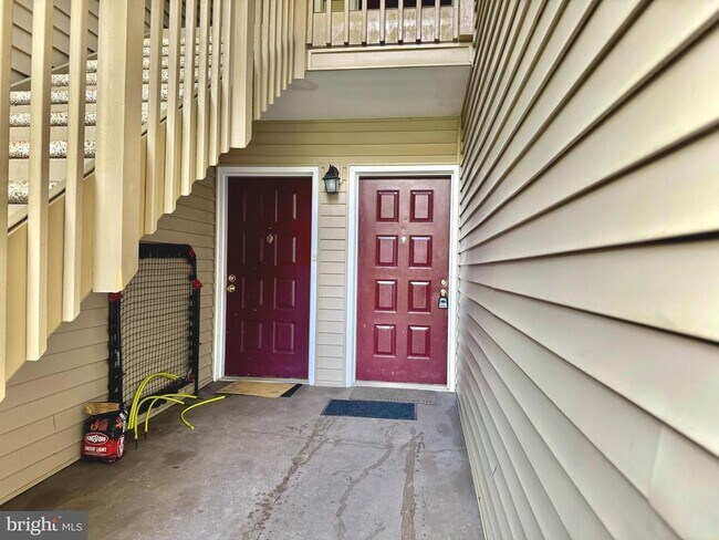 Photo - 18237 Swiss Cir Unit 1-31