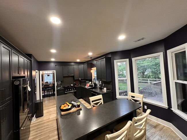 Photo - 912 New Mill Dr