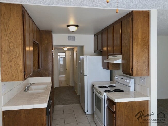 Photo - Homes Management - 1 Bed, 1 Bath Condo in Vermont Villas