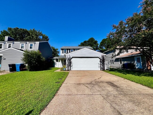 Building Photo - Must-See 3-Bedroom Home in Rosemont Forest!
