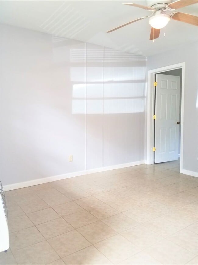 Photo - 109 Forest Lake Ln Unit C