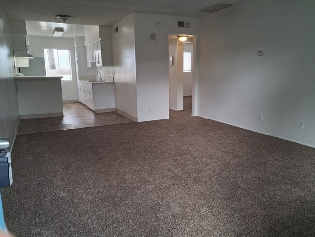 Photo - 8560 E Artesia Blvd Unidad 20