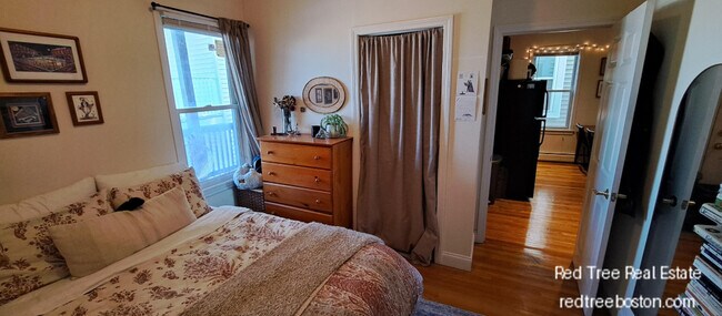 Photo - 145 Hillside St Unidad 2