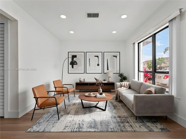 Photo - 8360 NW 8th St