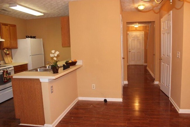 Photo - 3754 Waldrop Ln