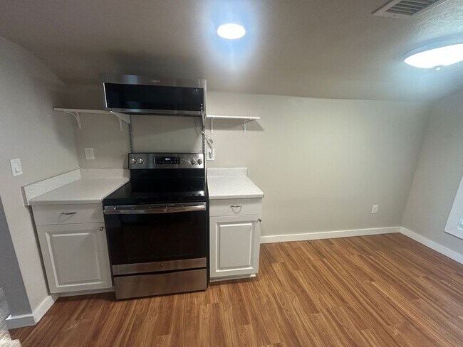 Photo - 5309 N Seminole Ave Unit B