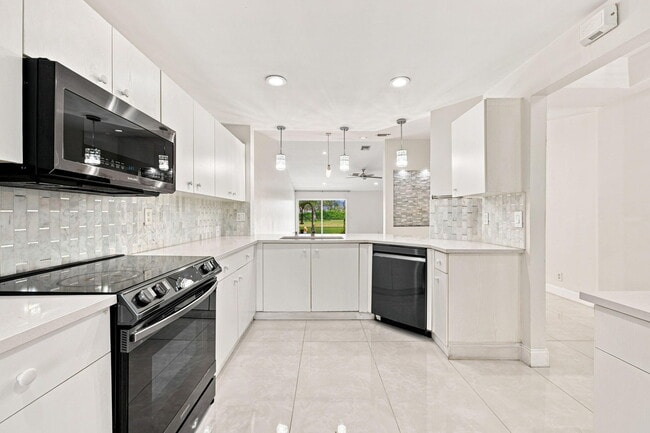 Photo - 1590 Orion Ln
