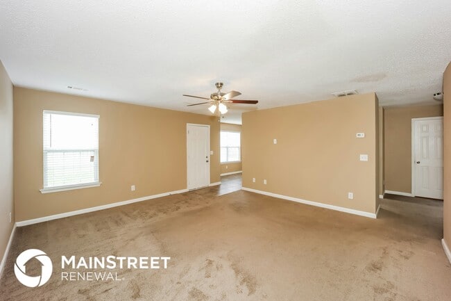 Photo - 1931 Simmons Ln