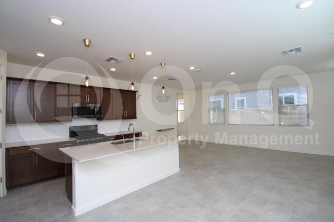 Photo - 725 N Abalone Ct.