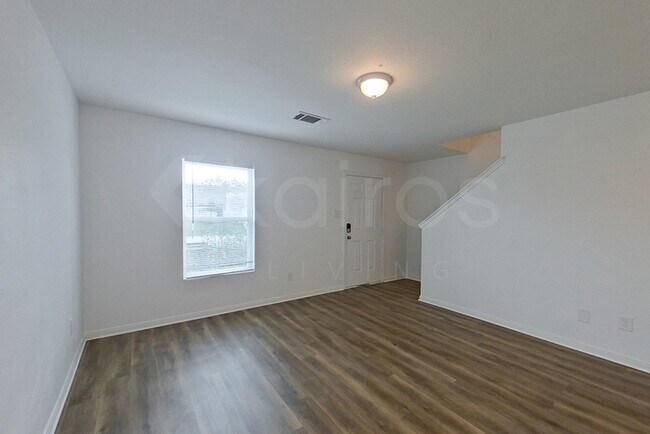 Photo - 15743 Del Norte Dr