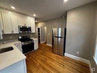 Building Photo - 42-44-44 Caughey St Unit 1 Rental