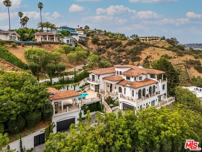 Photo - 1159 Somera Rd