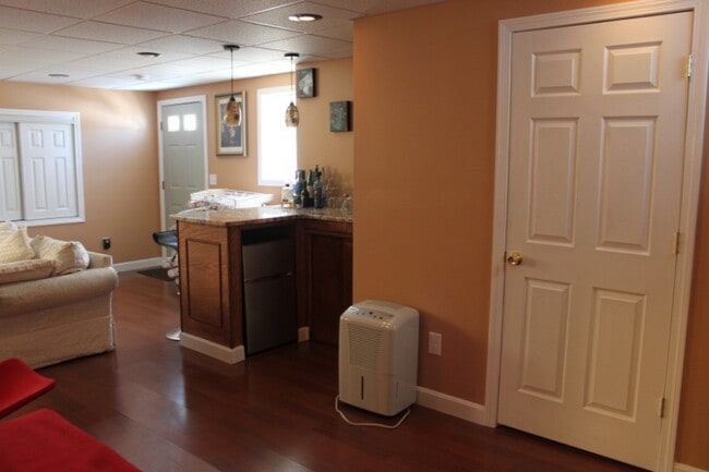 Photo - 14 Dixon Ave