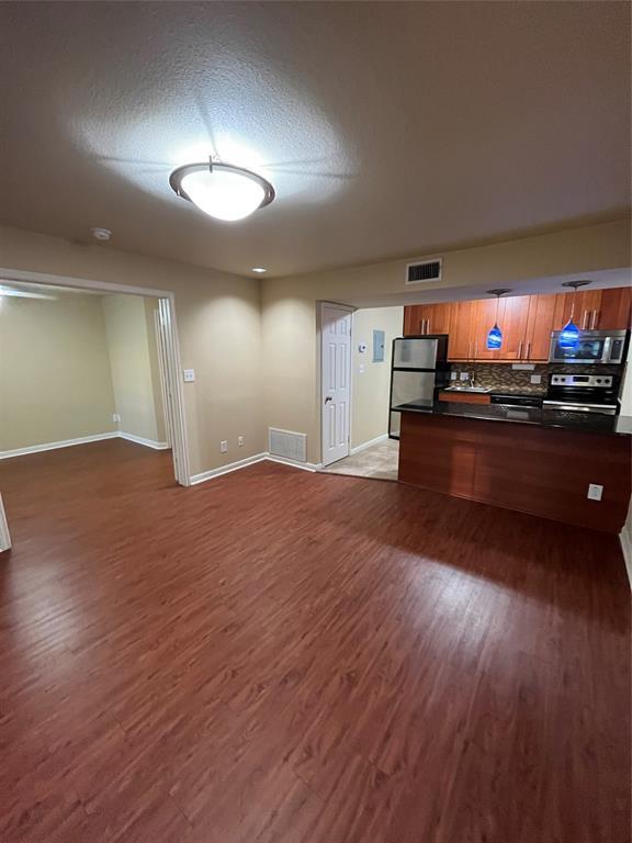 Photo - 7685 Northcross Dr Unit 903
