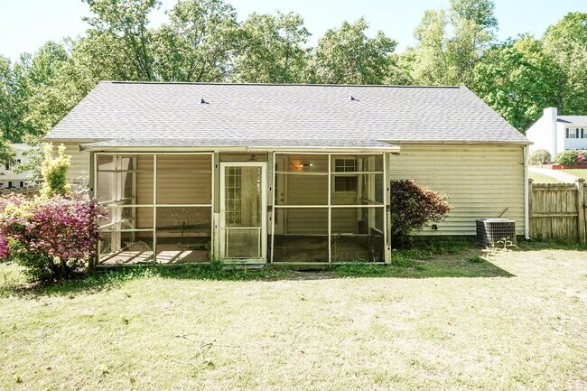 Photo - Wonderful 3 Bedroom Raleigh Ranch Home
