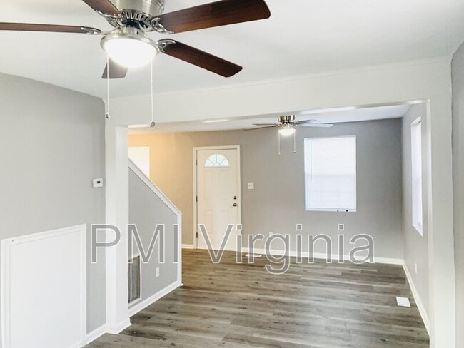 Photo - 3105 Brighton St