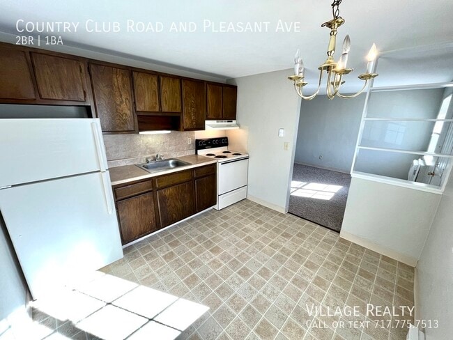 Photo - 605 Country Club Rd Unidad H