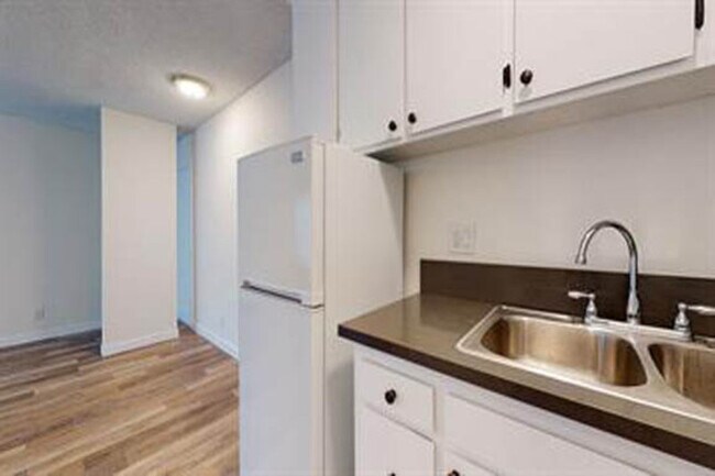 Photo - 12500 Culver Blvd