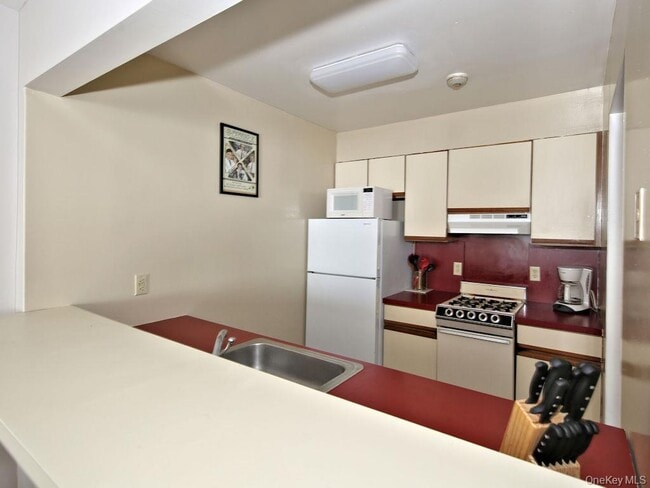 Photo - 40 Cambridge Ave Unit 104