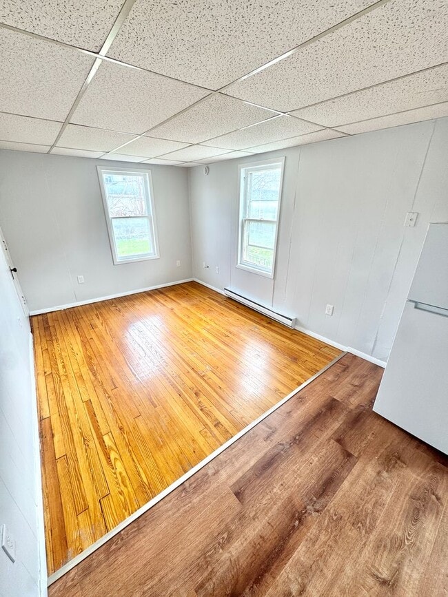 Photo - 961 Main St Unit Apt 2-2ndFL S