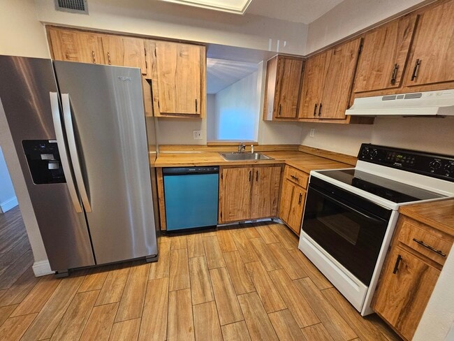 Photo - 7431 NW 1st St