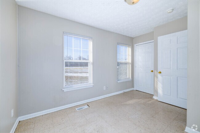 2 habitaciones, 2 baños - 900 pies cuadrados - Segundo dormitorio - Meadow Creek Townhomes