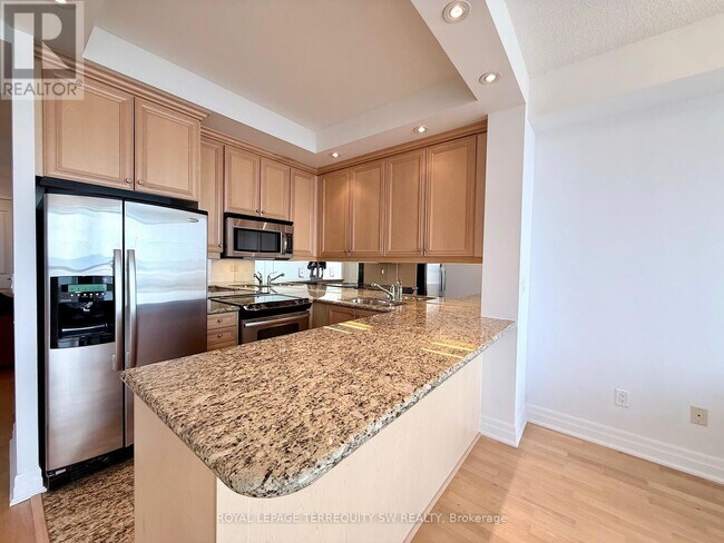 Photo - 628 Fleet St Unité 1413