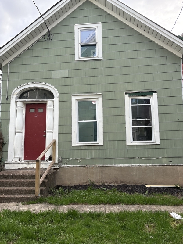 145 Sixteenth Street - 145 Sixteenth Street Condo Unit 3 ( BH)