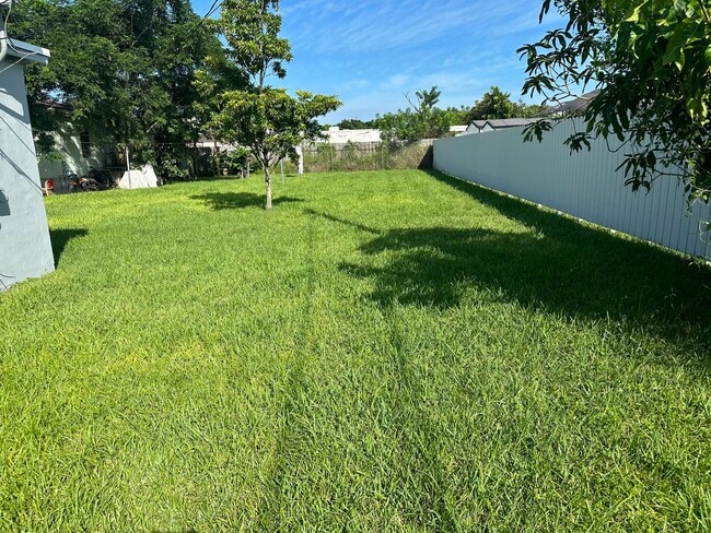 Photo - 10480 SW 181st Terrace