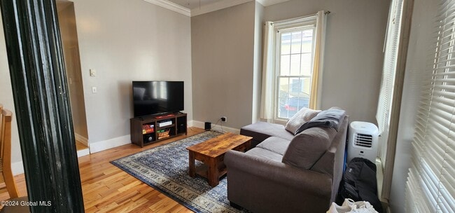 Photo - 74 Caroline St Unit 1