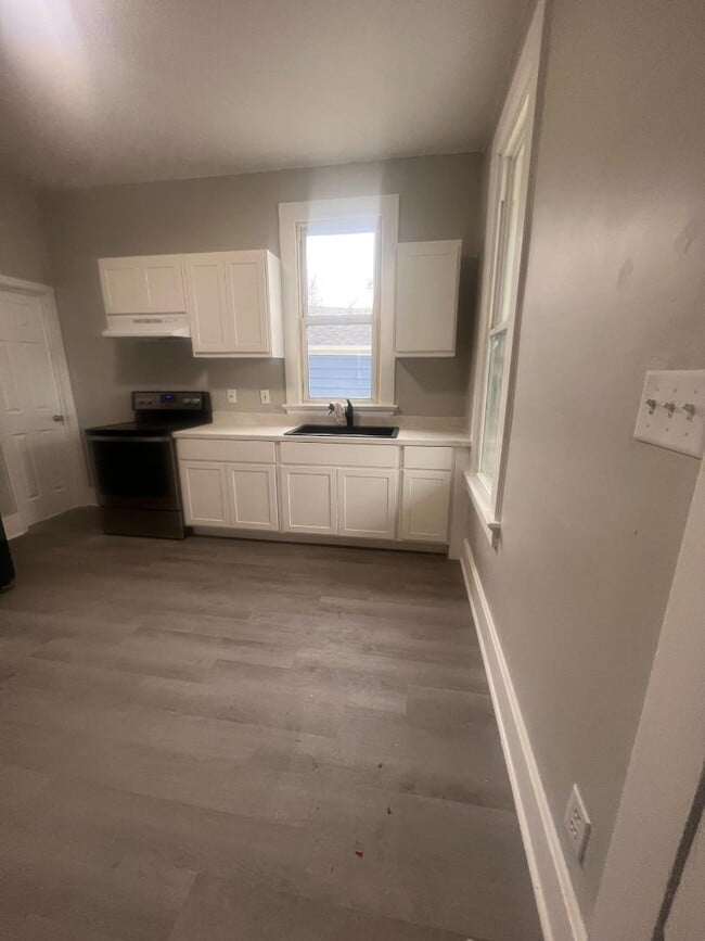 Photo - 412 N Evans Ave