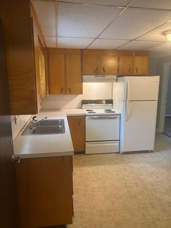 Photo - 475 Falmouth Rd Apartamentos Unidad 475 Falmouth Rd. #1
