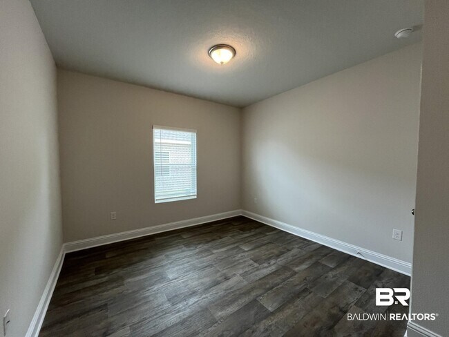 Photo - 14836 Dayton Cir