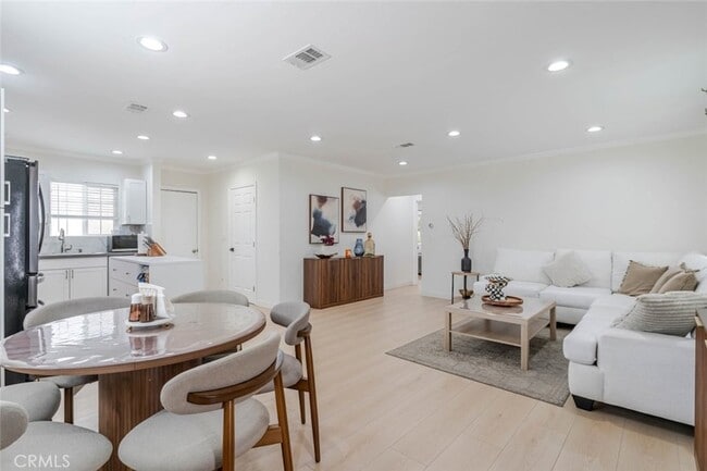 Photo - 12300 Stagg St