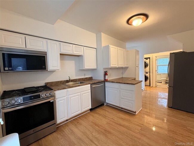 Photo - 35 East Ave Unit 1