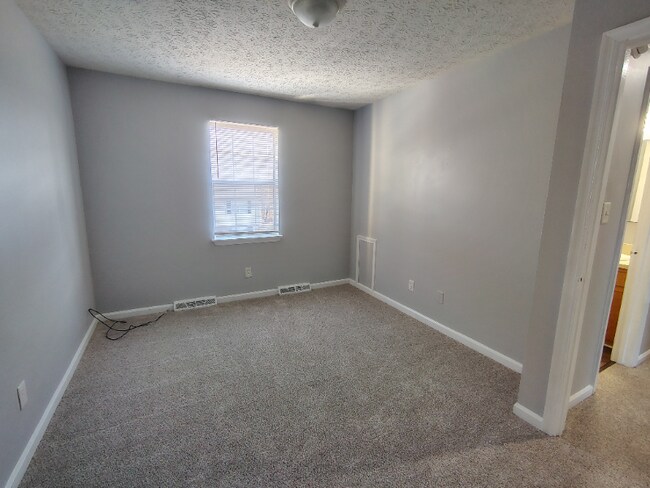 Photo - 54 Ferguson Dr