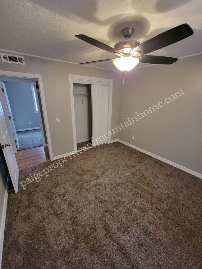 Photo - Town Park 3 bed 1 bath