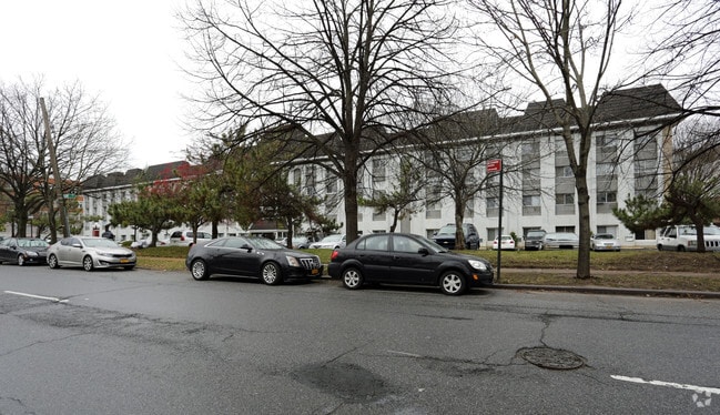 1000 Targee St - 1000 Targee St