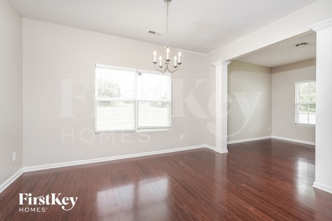 Photo - 294 Hartsfield Forest Dr