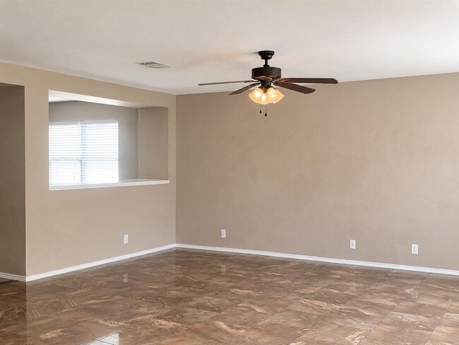 Photo - 122 Rummel Dr