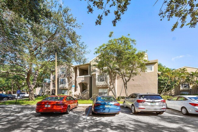 Building Photo - 1825 Palm Cove Blvd Unit 7-306