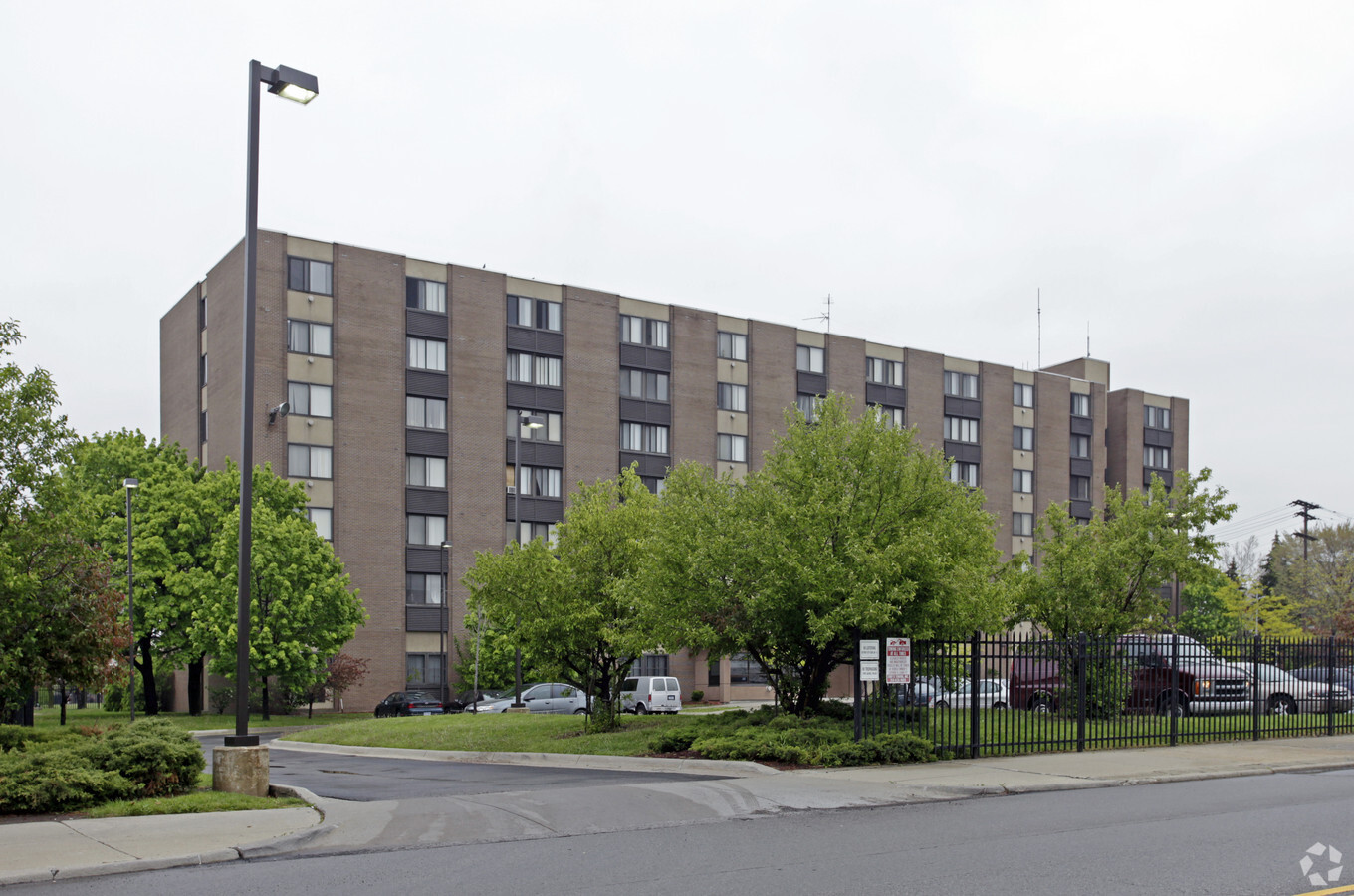 Photo - Forest Park Apartments